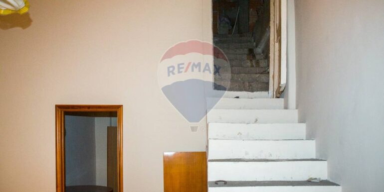 20251120125627-1002414-11