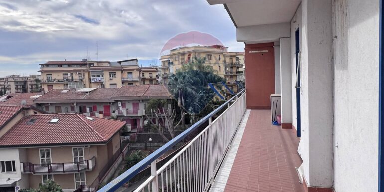 20251120161047-1002226-12