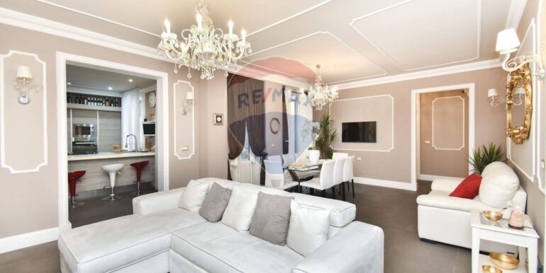 20251120181232-1002499-1