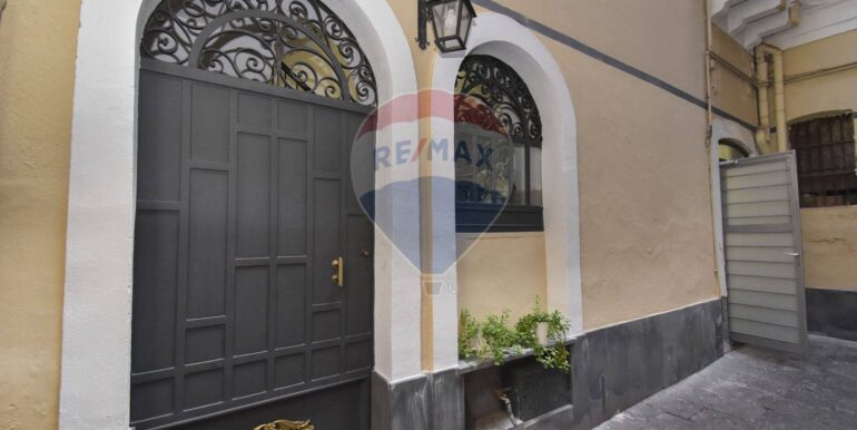 20251120181240-1002499-4