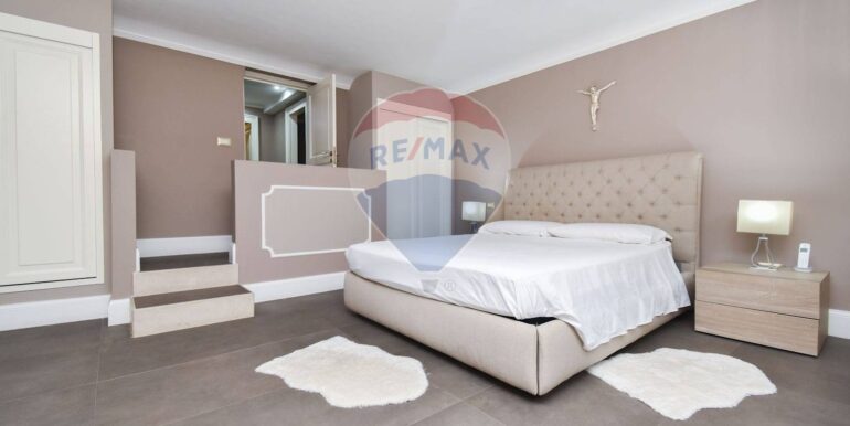 20251120181244-1002499-6