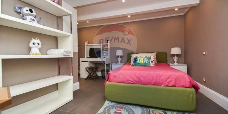 20251120181312-1002499-19