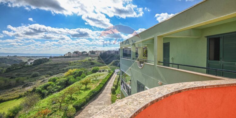 20251120195237-1002526-11