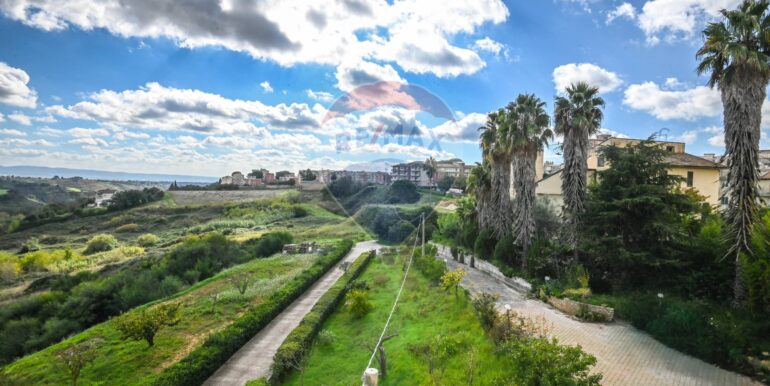 20251120195245-1002526-13