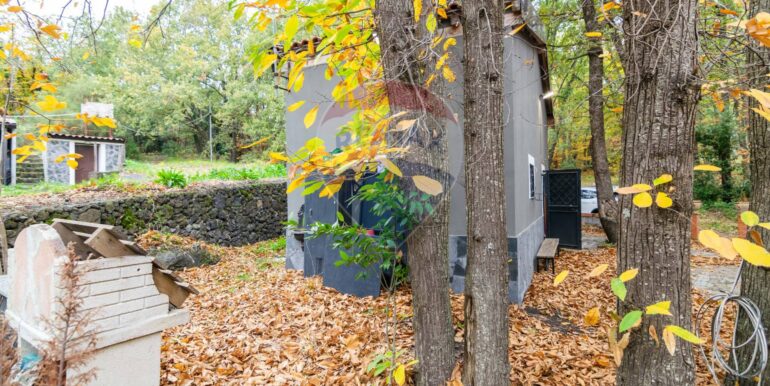 20251120214756-1002552-19