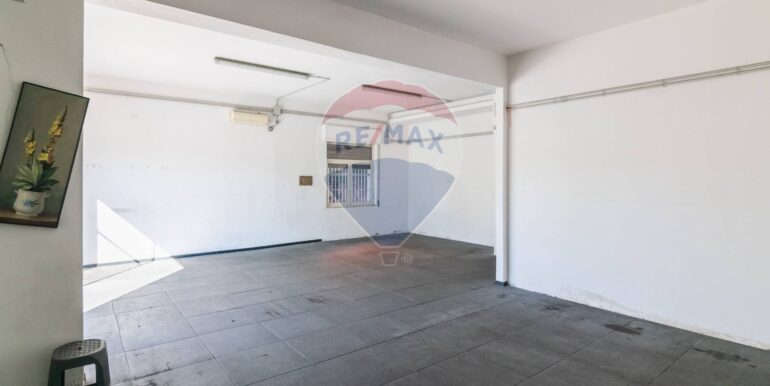 2025112093328-1002358-6