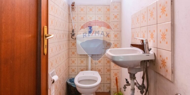 2025112093345-1002358-12