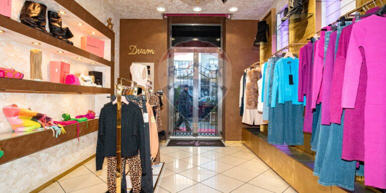 20251121120508-1002621-4