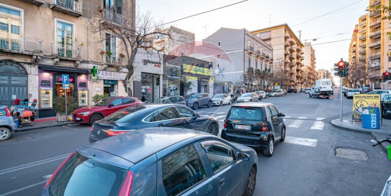 20251121120512-1002621-17