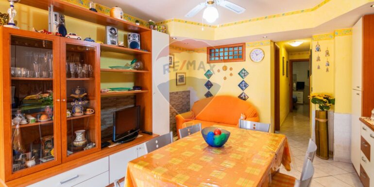 20251121145033-1002670-1