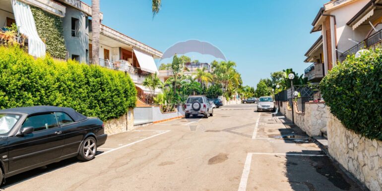 20251121145038-1002670-31