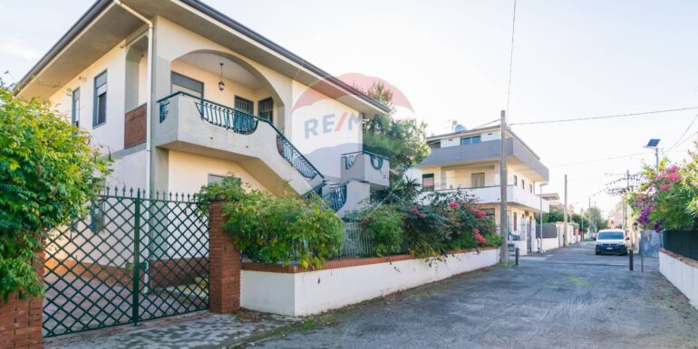 20251121154238-1002689-7