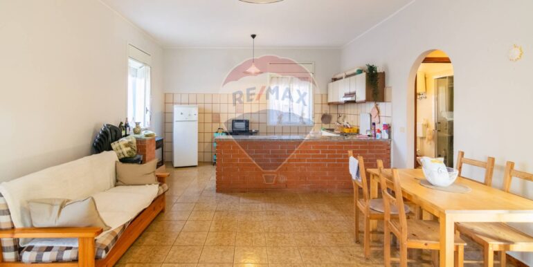 20251121154317-1002689-17