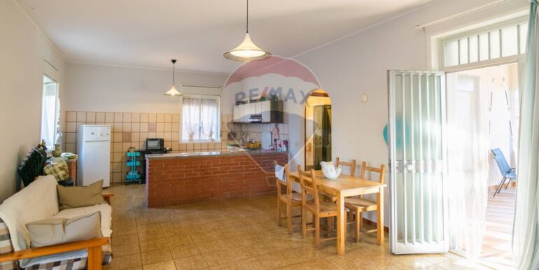 20251121154320-1002689-18