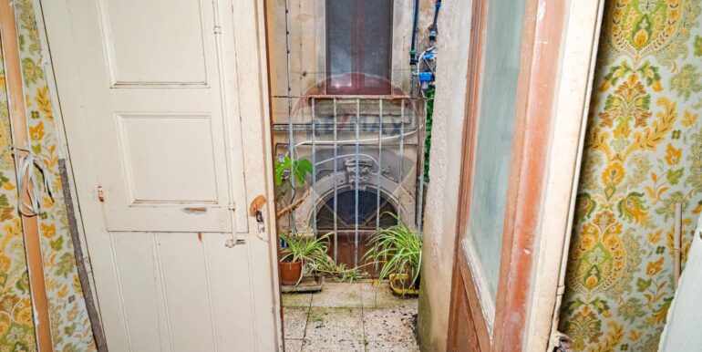 20251121155404-1002695-6