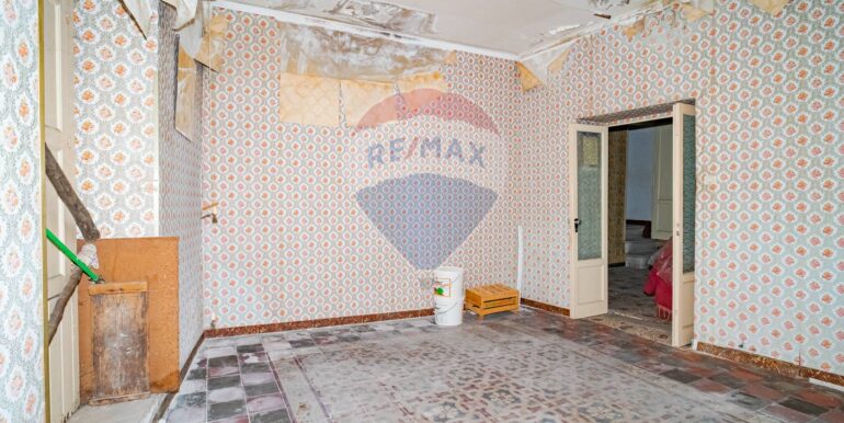 20251121155405-1002695-9