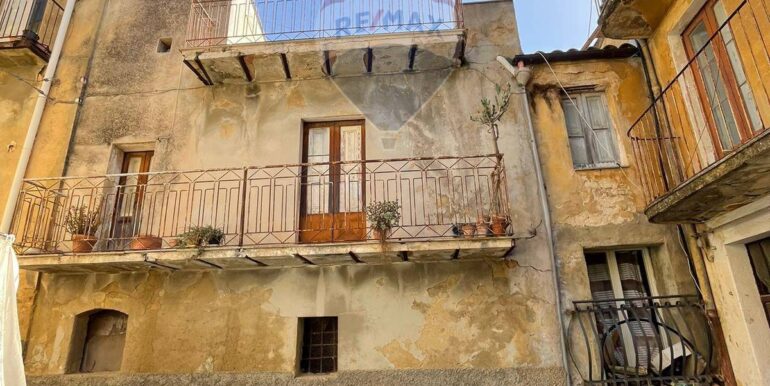 20251121155409-1002695-25