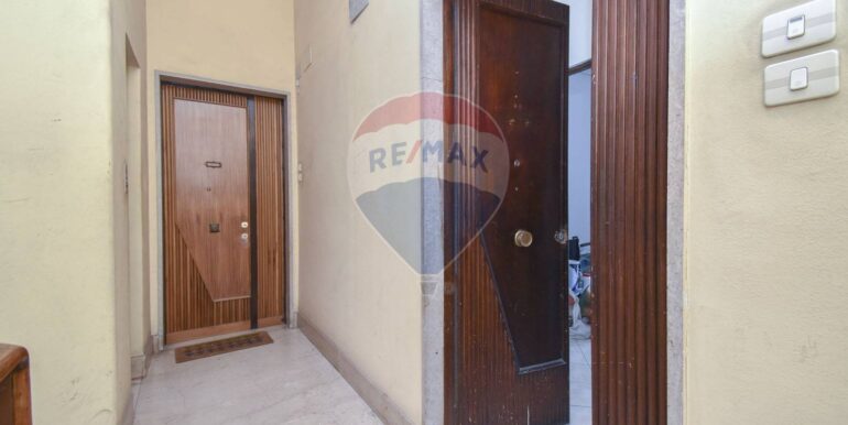 20251121192337-1002781-5