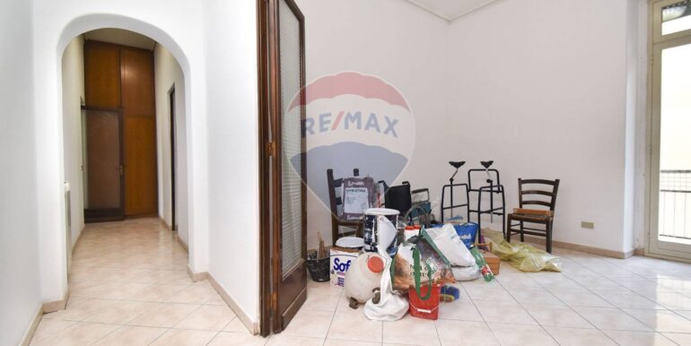 20251121192339-1002781-6