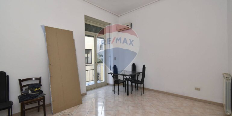 20251121192355-1002781-13