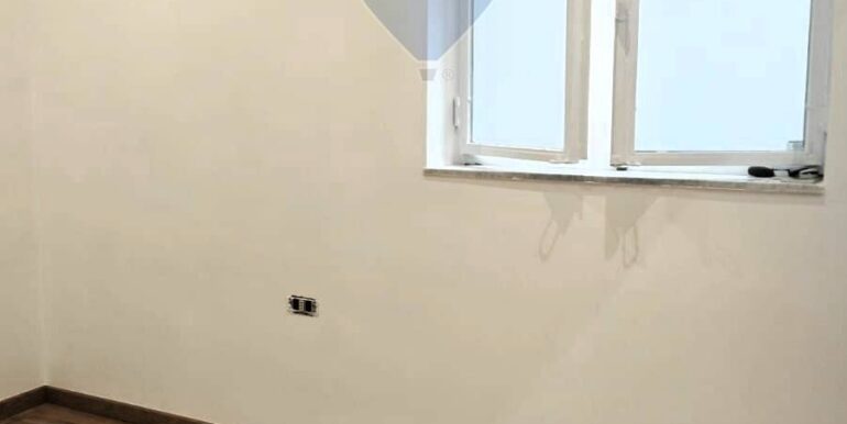 20251121211825-1002451-4