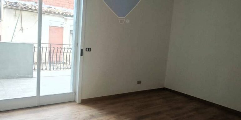 20251121211846-1002451-14