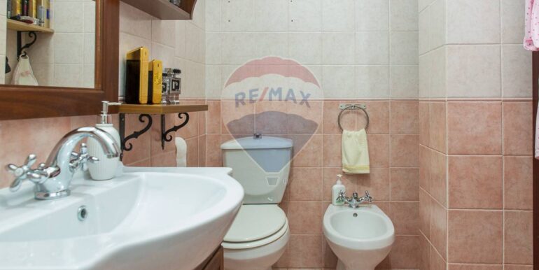 2025112295844-1002555-17