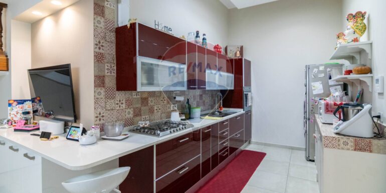 20251124110319-1000963-9