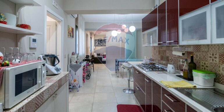 20251124110322-1000963-10