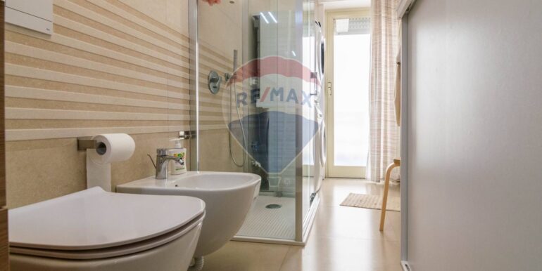 20251124131559-1003007-16