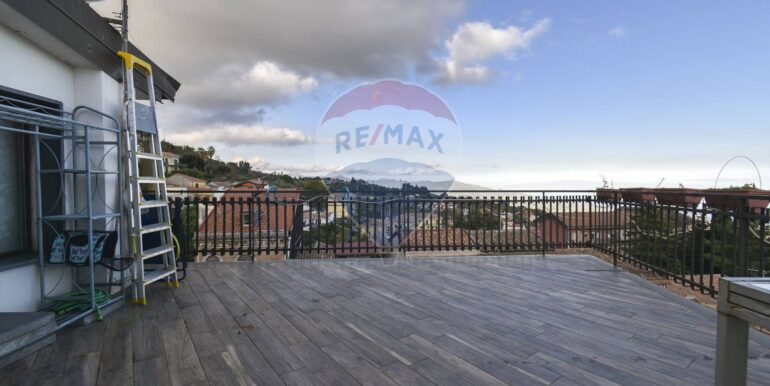 20251124150145-1000704-9