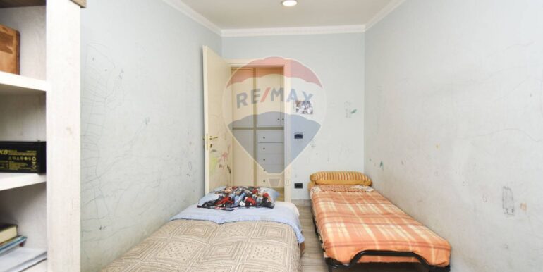 20251124150151-1000704-12