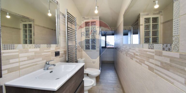 20251124150154-1000704-13