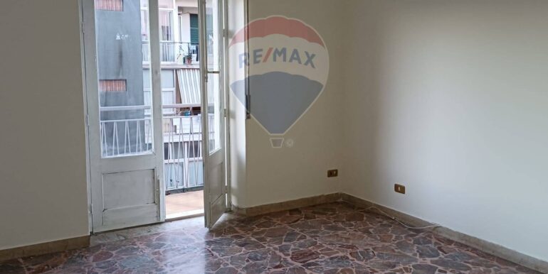 20251124174247-1003084-2