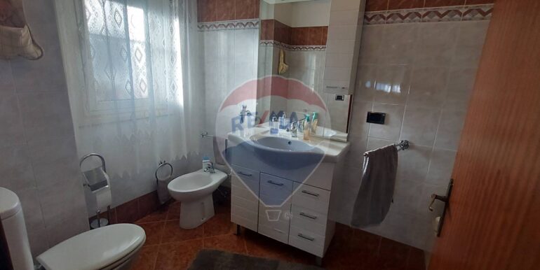 20251125134435-1003479-12