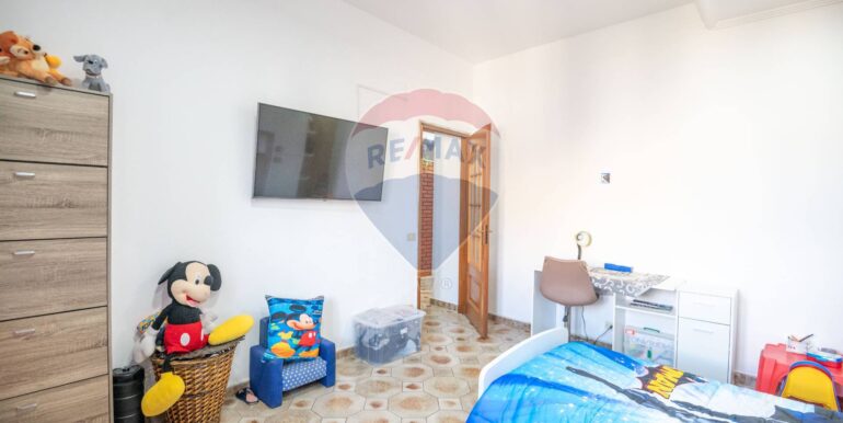 20251125190636-997359-18