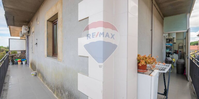 20251125190653-997359-23