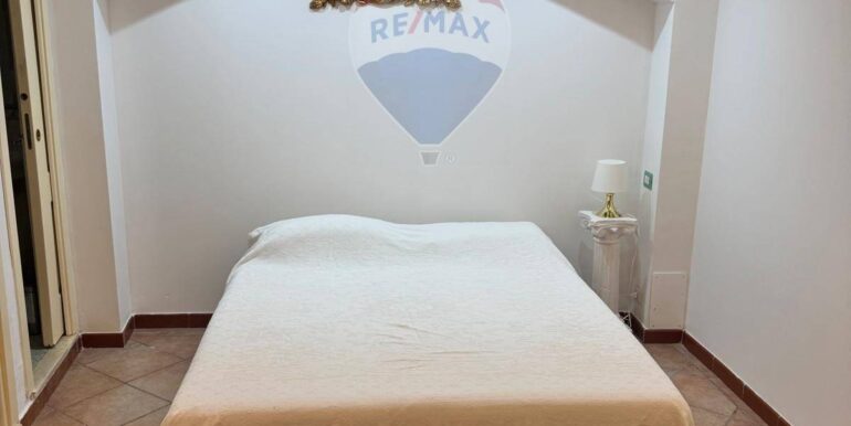 20251126101436-1003774-8