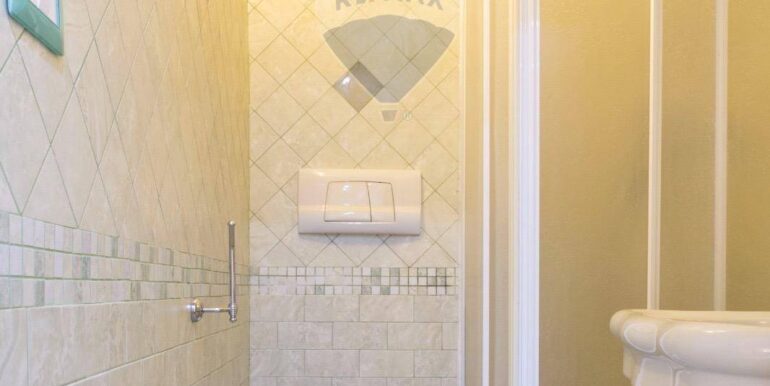 20251126101459-1003774-17