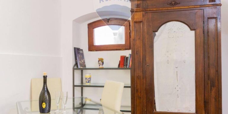 20251126101501-1003774-18