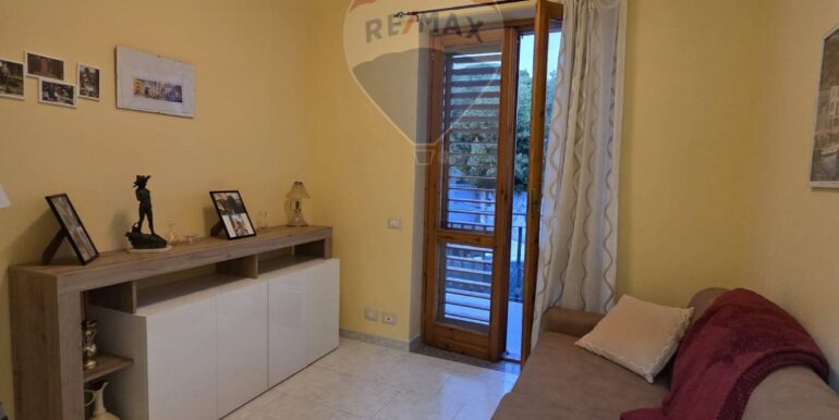 20251126102302-1003778-8