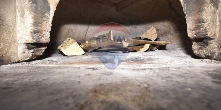 20251126123729-1003860-12