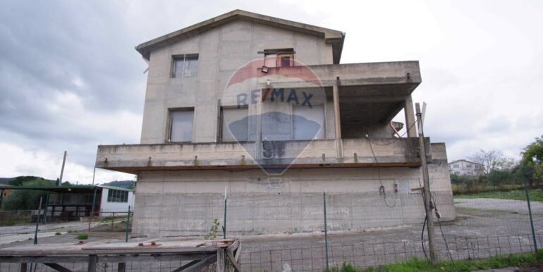 20251126125821-1003864-3