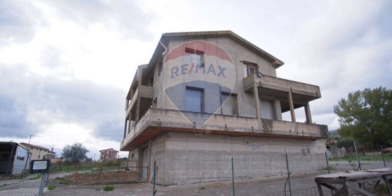 20251126125824-1003864-4