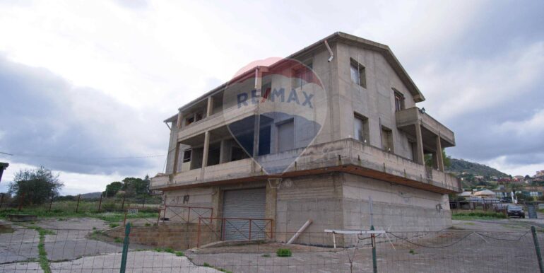 20251126125826-1003864-5