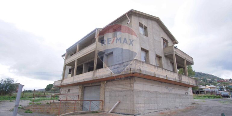 20251126125831-1003864-7