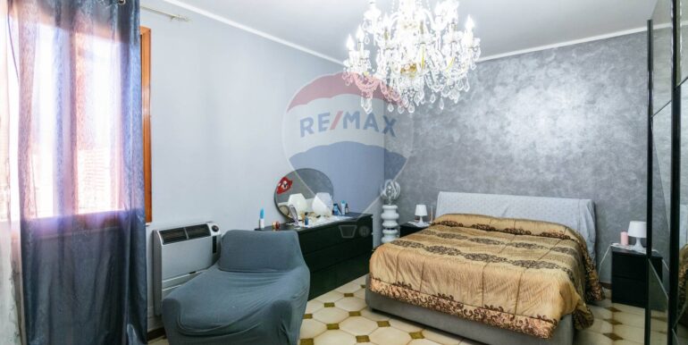 20251126174419-1003941-20