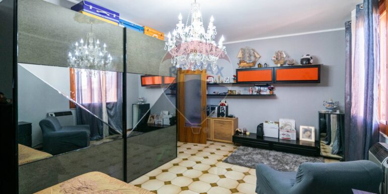 20251126174419-1003941-21