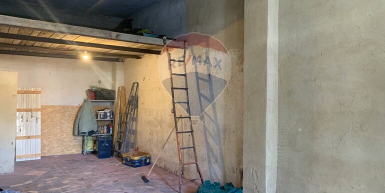 20251126184945-1003971-0