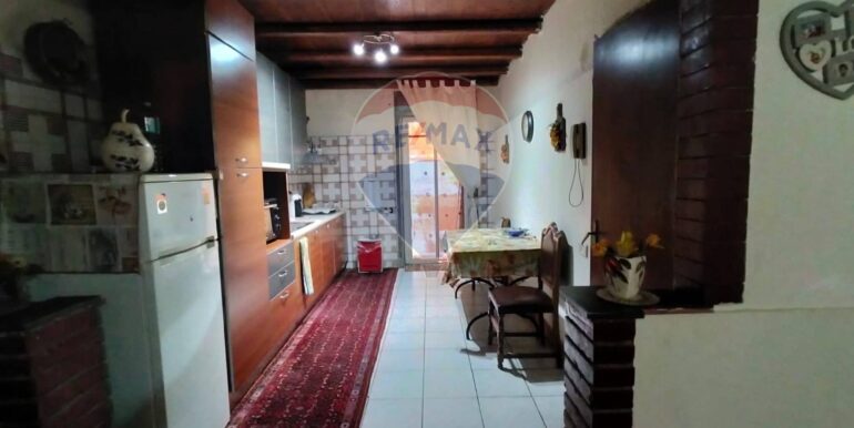 20251126184946-1003971-3